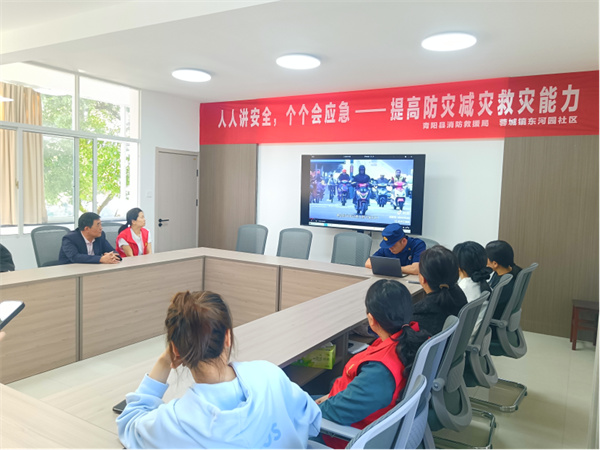 5.9安全教育进社区  应急演练齐参与198.jpg